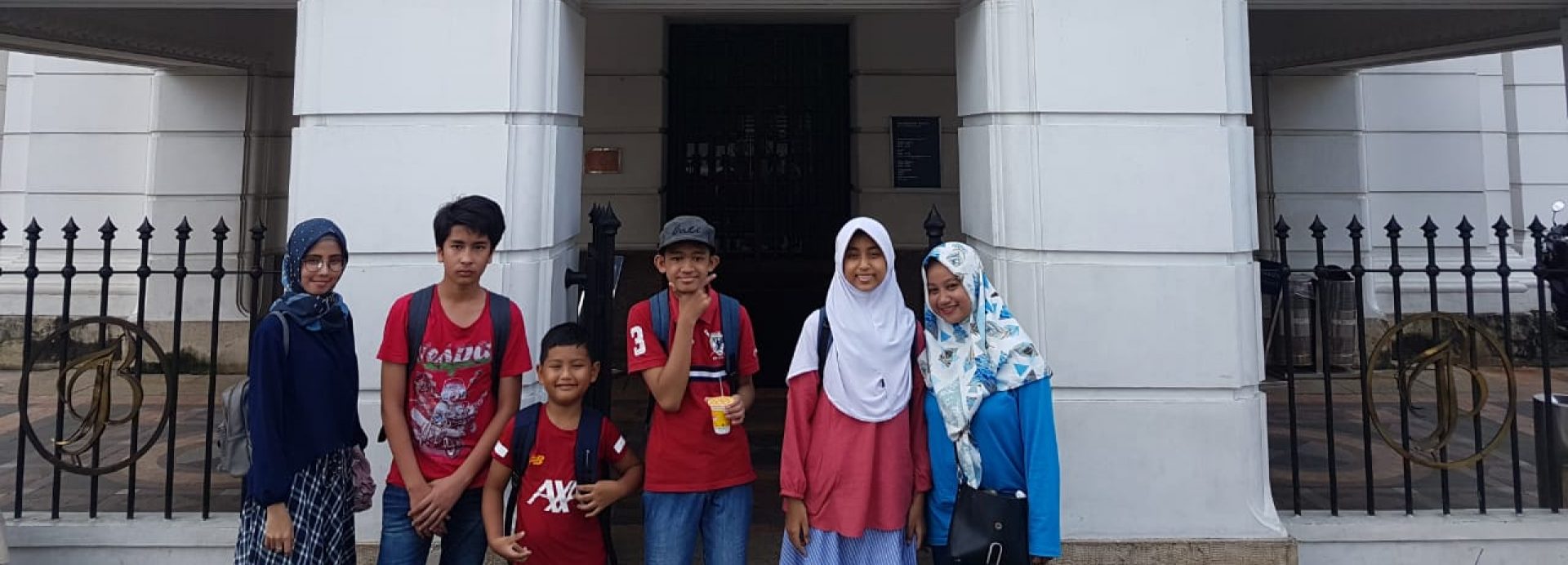Depan Museum Bank Indonesia